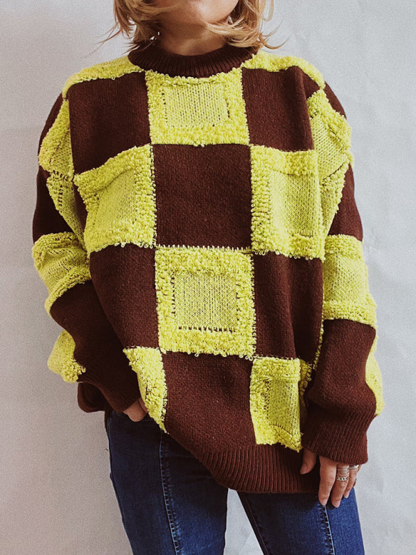 Checkerboard Knit Pattern Round Neck Sweater