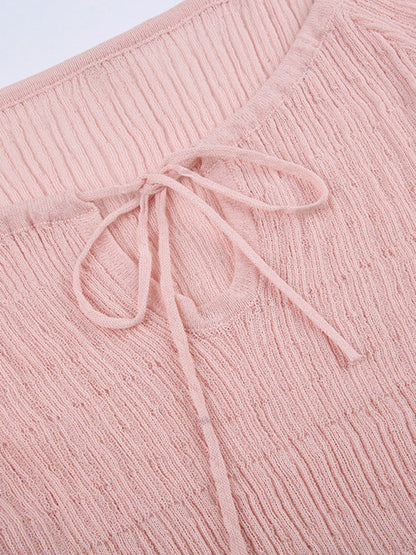 Casual Ribbed Knit Top with Ruffled Hem